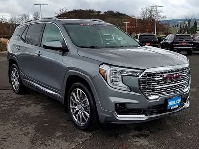 Used 2023 GMC Terrain Denali w/ Denali Premium Package