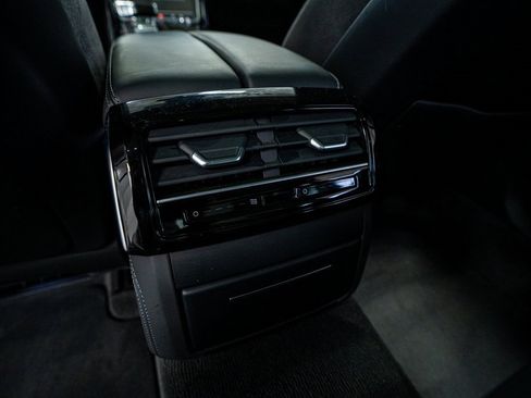 Used 2023 Audi S8 image 56