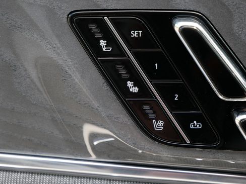 New 2025 Cadillac Escalade IQ Luxury 1 image 26