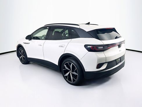 Used 2023 Volkswagen ID.4 Pro S image 5