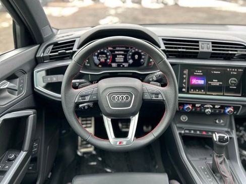 Used 2025 Audi Q3 2.0T Premium Plus image 22