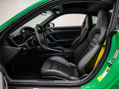 Used 2023 Porsche 911 Turbo S image 43