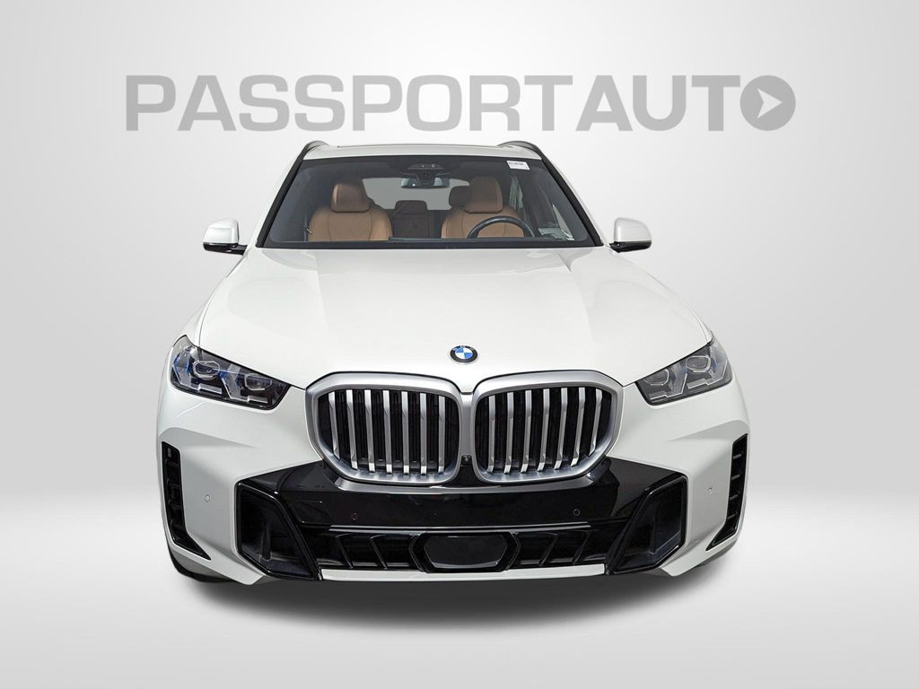 Certified 2024 BMW X5 xDrive40i w/ M Sport Package AWD/4WD image 12