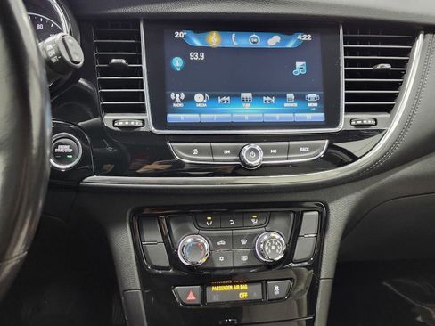 Used 2020 Buick Encore Sport Touring w/ Safety Package image 31