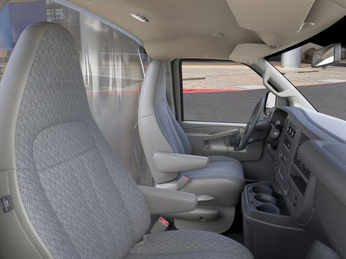 New 2025 Chevrolet Express 3500 1WT w/ Power Convenience Package image 17