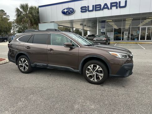 Used 2020 Subaru Outback Limited w/ Popular Package #2 image 1