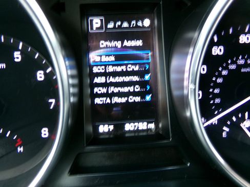 Used 2017 Hyundai Santa Fe Sport w/ 2.0T Ultimate Tech Package 05 AWD/4WD image 23
