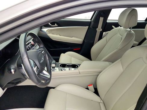 Used 2023 Genesis G70 2.0T image 20