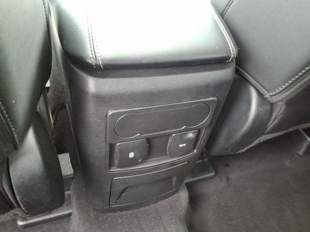Used 2023 Ford Explorer XLT w/ Equipment Group 202A AWD/4WD image 14