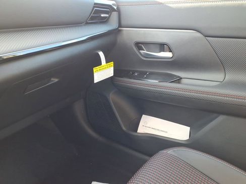 New 2026 Nissan Kicks SR w/ Cold Weather Package image 23