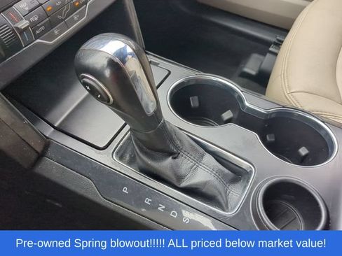 Used 2019 Ford Explorer XLT w/ Equipment Group 201A FWD image 34