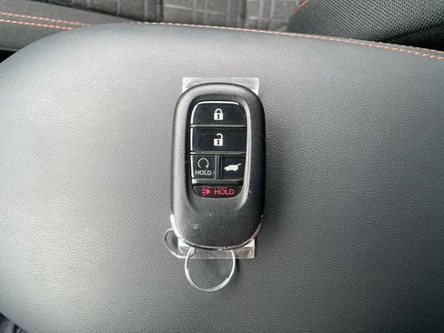 Used 2024 Honda HR-V Sport image 26