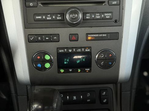 Used 2010 Chevrolet Traverse LT w/ Personal Connectivity Package AWD/4WD image 31