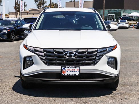 Used 2024 Hyundai Tucson SEL FWD image 2
