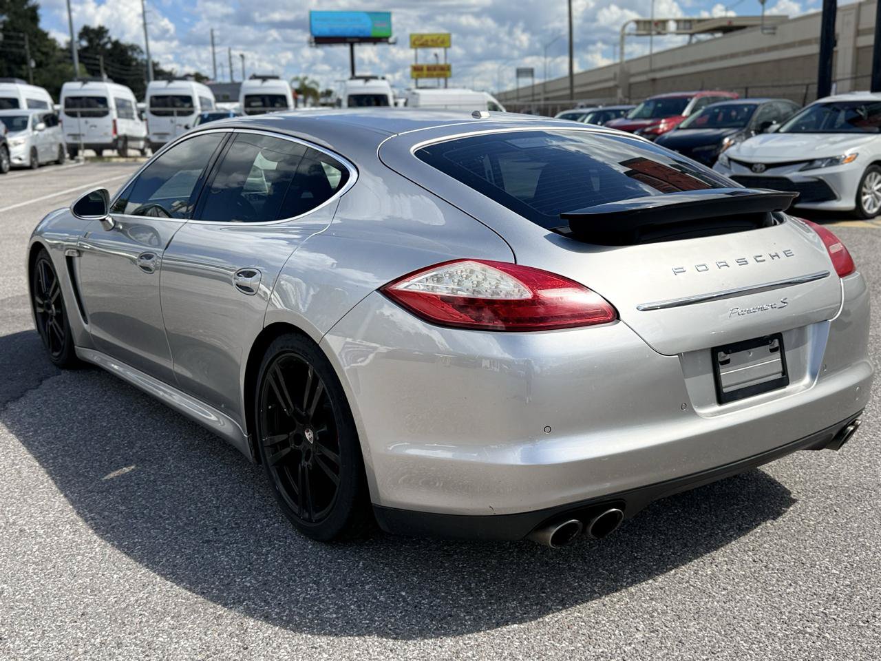 Used 2013 Porsche Panamera S RWD image 21