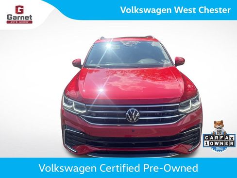 Used 2024 Volkswagen Tiguan SEL R-Line AWD/4WD image 9
