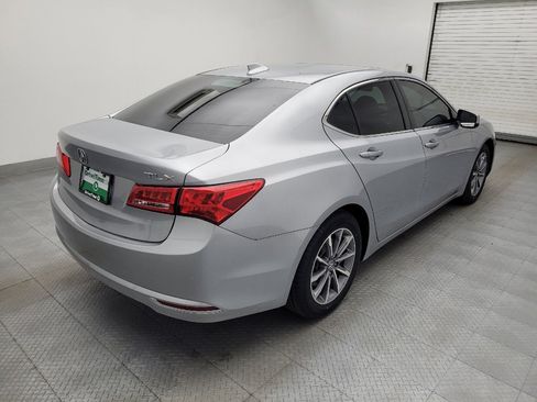 Used 2019 Acura TLX image 9