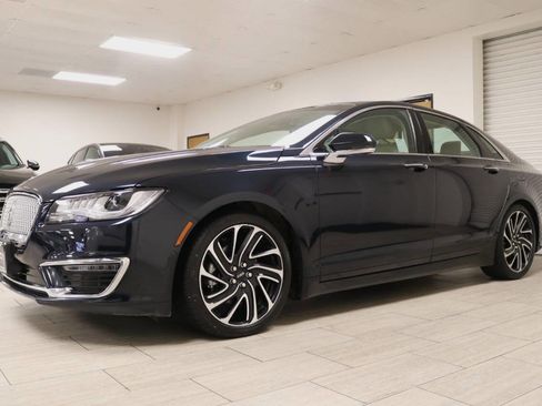 Used 2020 Lincoln MKZ Reserve w/ Elements Package image 2