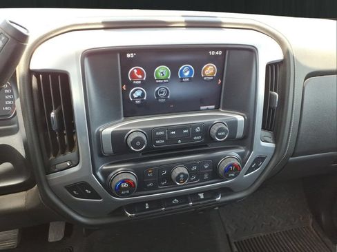 Used 2016 GMC Sierra 3500 SLE w/ SLE Preferred Package AWD/4WD image 18