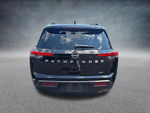 Used 2025 Nissan Pathfinder SV AWD/4WD image 5