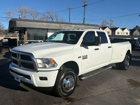 Used 2018 RAM 3500 Tradesman w/ Chrome Appearance Group AWD/4WD image 4