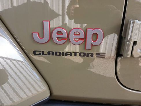 New 2026 Jeep Gladiator Rubicon image 10