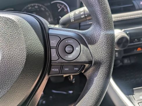 Certified 2025 Toyota RAV4 LE AWD/4WD image 22