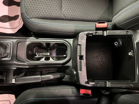 Used 2025 Jeep Wrangler Unlimited Rubicon 4xe w/ Safety Group image 21