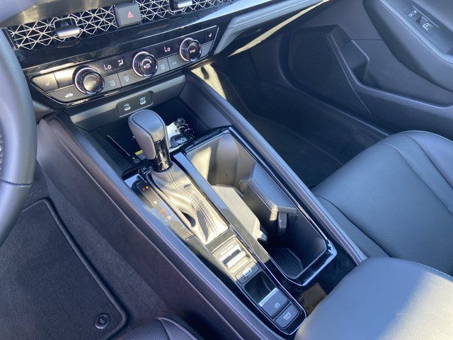 Used 2025 Honda Accord Sport image 24