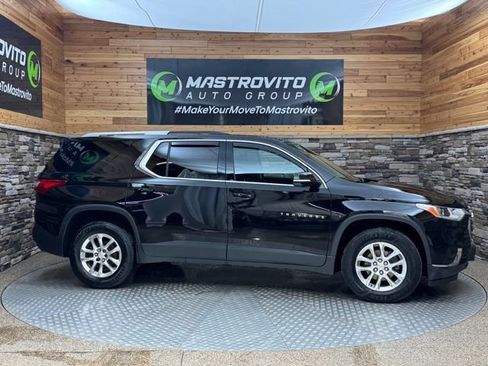 Used 2018 Chevrolet Traverse LT AWD/4WD image 18