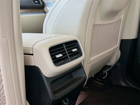 Certified 2021 Mercedes-Benz GLE 350 4MATIC image 28