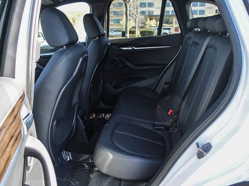 Used 2018 BMW X1 sDrive28i w/ Convenience Package image 18