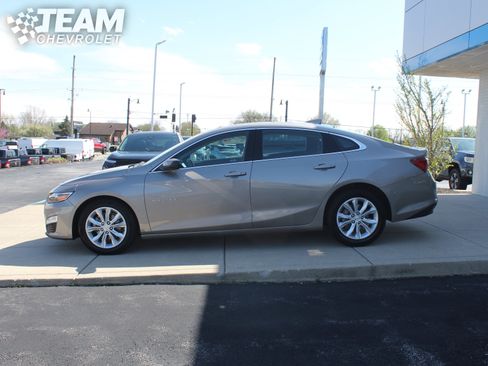 Used 2024 Chevrolet Malibu LT FWD image 7