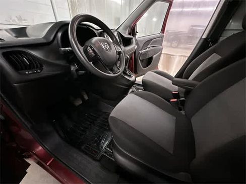 Used 2019 RAM ProMaster City Tradesman image 13