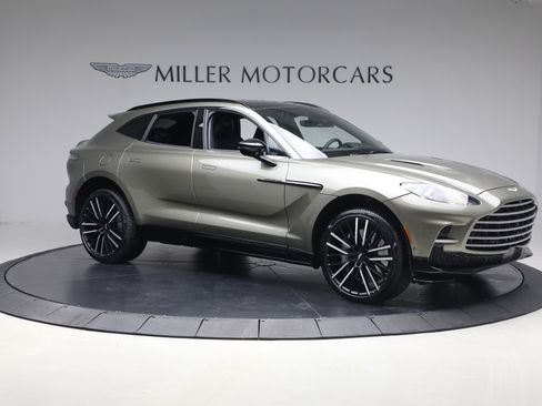 New 2026 Aston Martin DBX 707 image 10