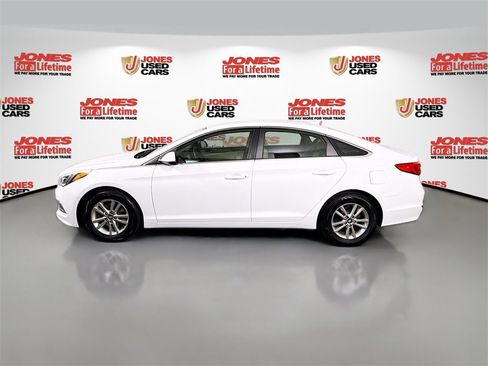 Used 2016 Hyundai Sonata SE image 12