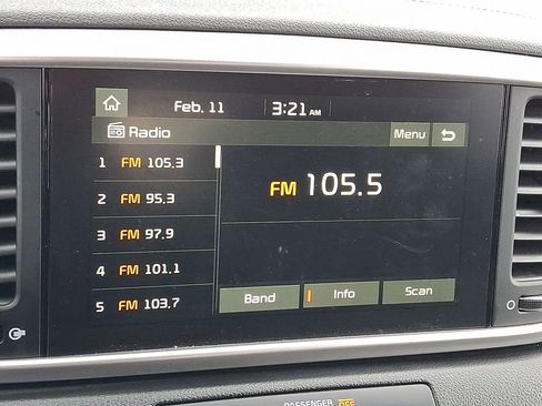 Certified 2022 Kia Sportage LX image 6