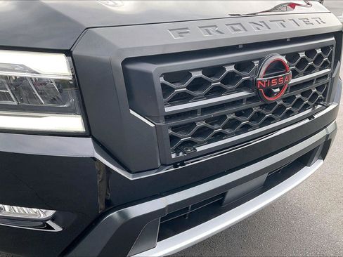 Used 2024 Nissan Frontier PRO-4X w/ Pro Convenience Package image 28