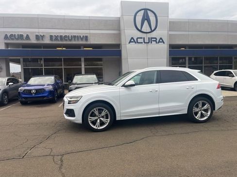 Used 2023 Audi Q8 Premium Plus w/ Premium Plus Package image 38
