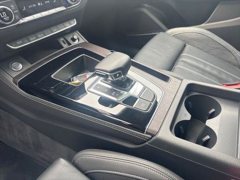 Certified 2023 Audi Q5 2.0T Premium Plus w/ Premium Plus Package AWD/4WD image 18