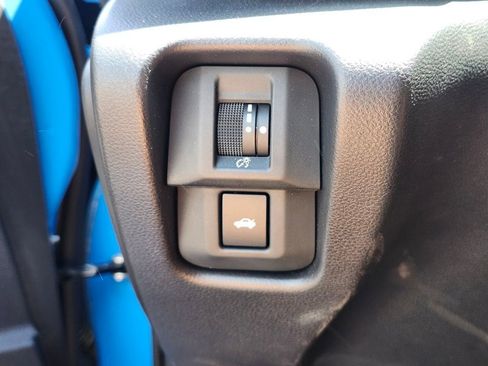 Used 2023 Toyota GR86 Premium RWD image 17
