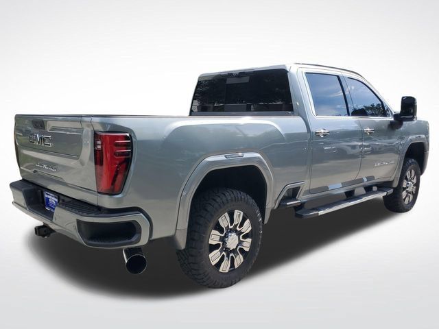 Used 2024 GMC Sierra 2500 Denali w/ Denali Reserve Package AWD/4WD image 18