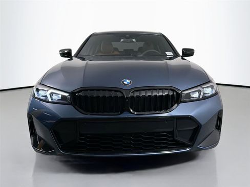 Used 2026 BMW 330i Sedan w/ M Sport Package RWD image 2