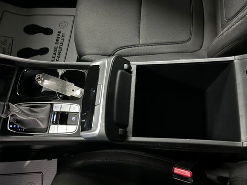 Used 2025 Hyundai Tucson SEL FWD image 19