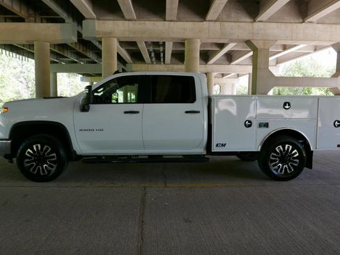 Used 2024 Chevrolet Silverado 2500 W/T w/ WT Convenience Package AWD/4WD image 28