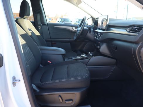 Used 2023 Ford Escape Active w/ Tech Pack #2 image 12