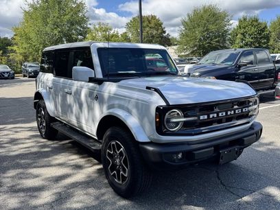 Used 2024 Ford Bronco Outer Banks