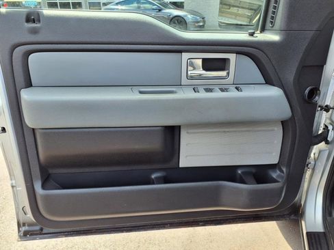 Used 2011 Ford F150 XLT image 13