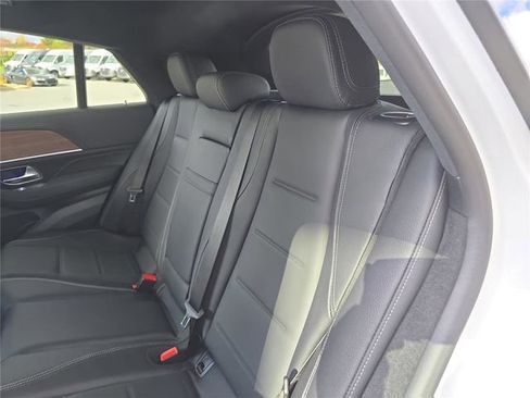 New 2026 Mercedes-Benz GLE 450 4MATIC Coupe image 16