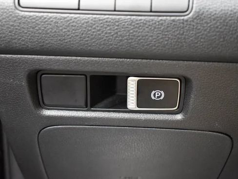 Used 2023 Hyundai Santa Fe SEL FWD image 23